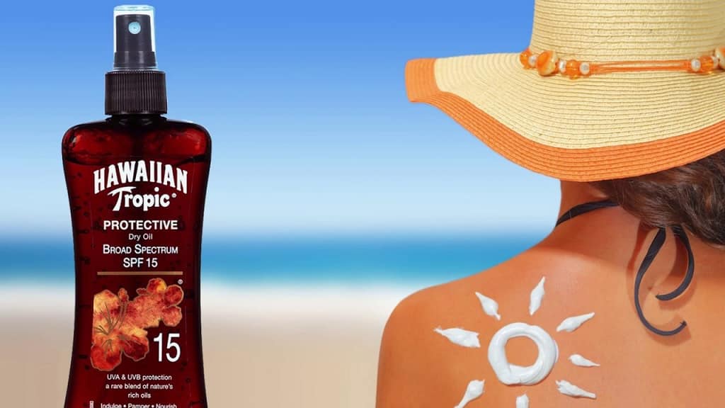 The 17 Best Tanning Oil with SPF Reviews & Guide for 2022