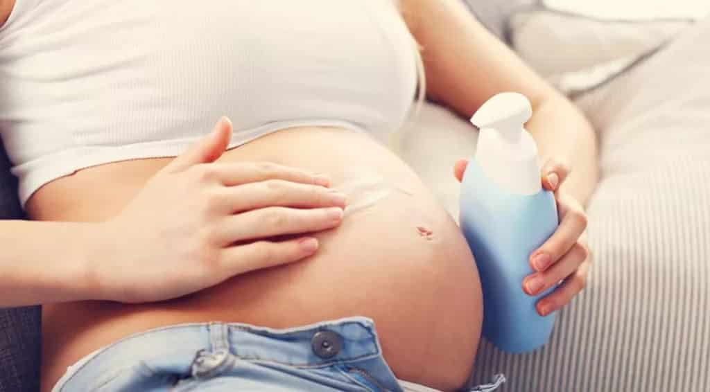 Can You Use Self Tanner While Pregnant? - Some Safety Tips